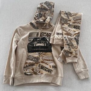 NASCAR Freeze Boys Size 8 Tracksuit Set Zip Hoodie Joggers Tan All Over Print